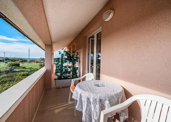 Apartamento 1 With Swimming Pool Nikola